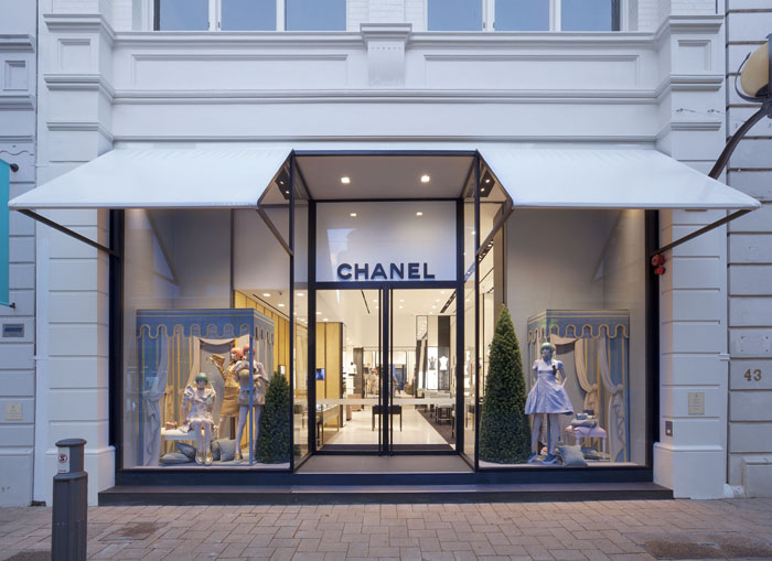 ChanelStore1